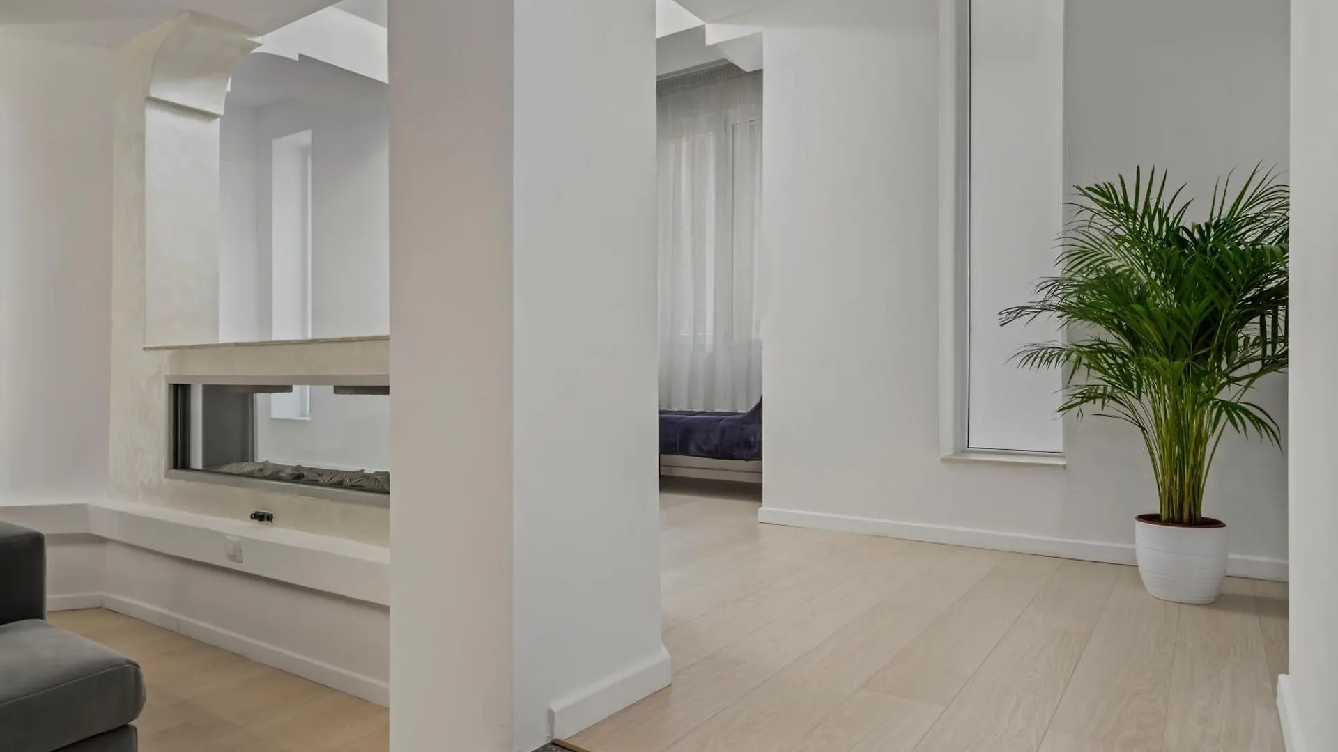 Herastrau Grand Suites - 2 Or 3 Bedroom Apartments Bucharest