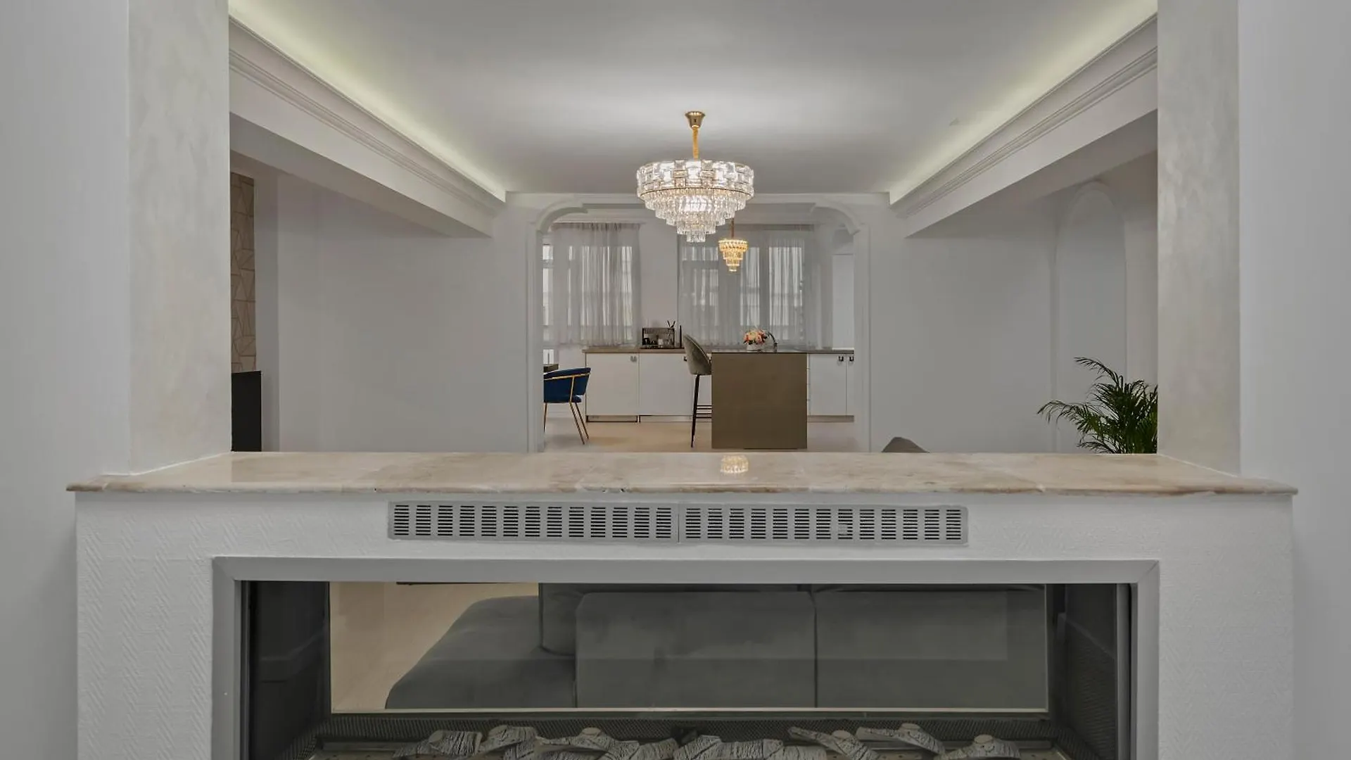 Herastrau Grand Suites - 2 Or 3 Bedroom Apartments Bucharest