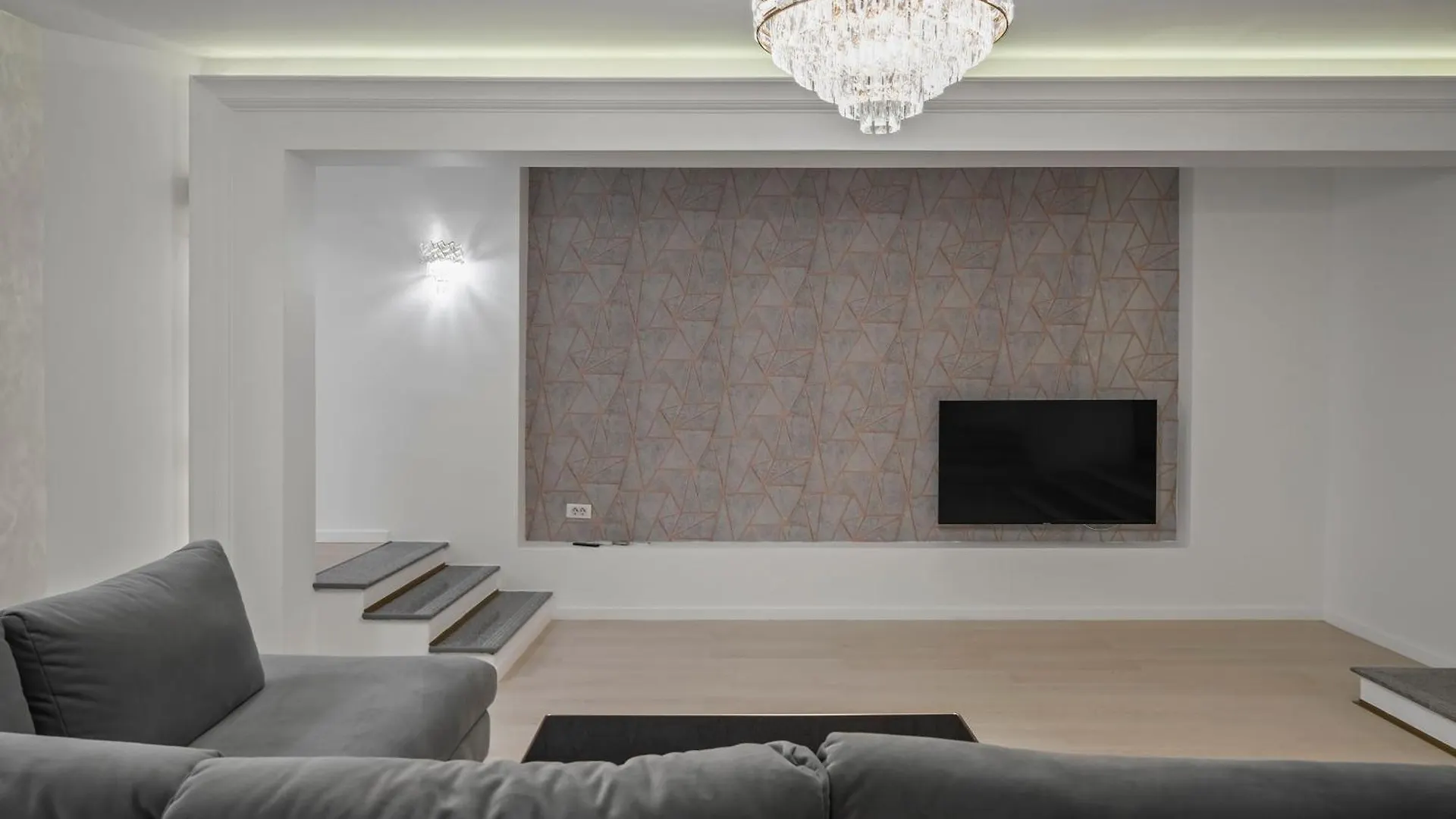 Herastrau Grand Suites - 2 Or 3 Bedroom Apartments Bucharest Romania