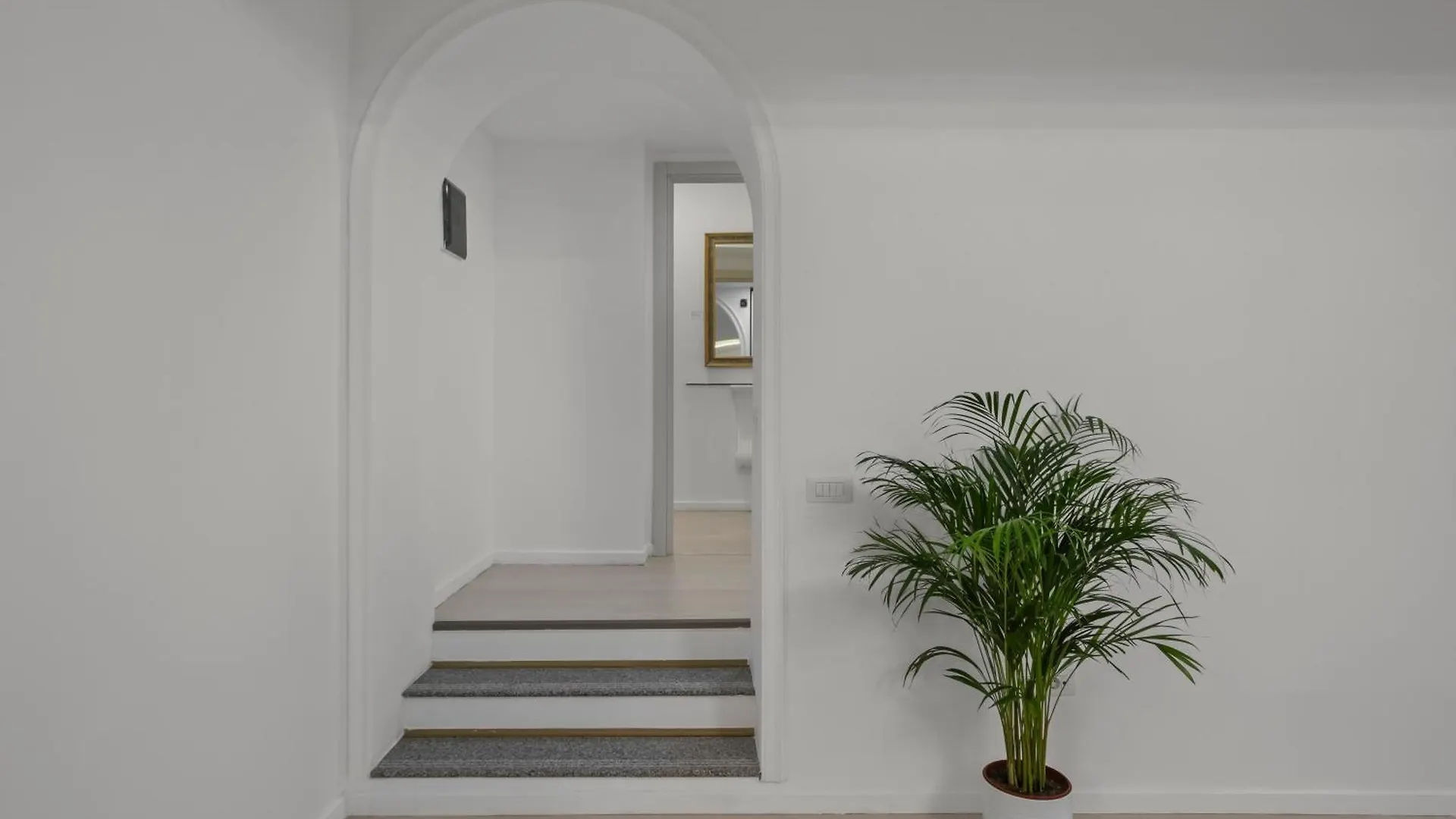 Herastrau Grand Suites - 2 Or 3 Bedroom Apartments Bucharest