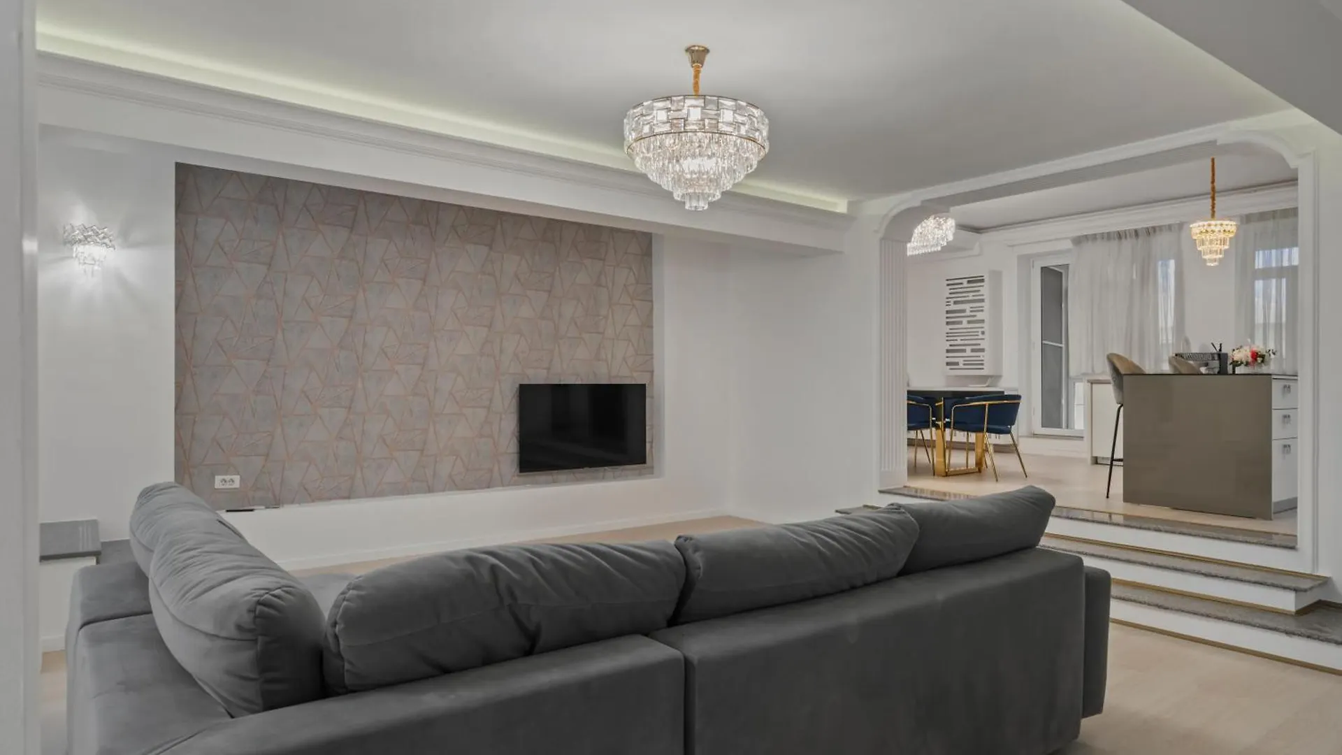 Herastrau Grand Suites - 2 Or 3 Bedroom Apartments Bucharest Romania