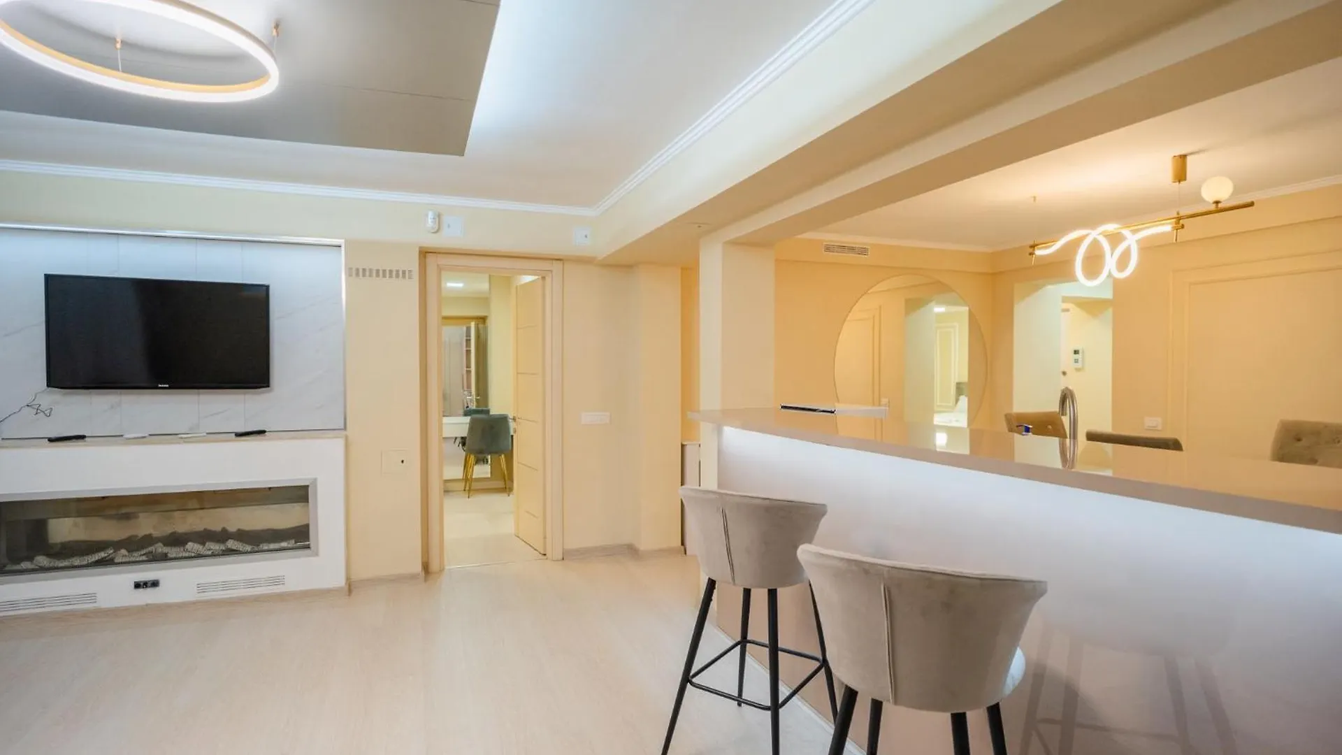 Herastrau Grand Suites - 2 Or 3 Bedroom Apartments Bucharest 0*,