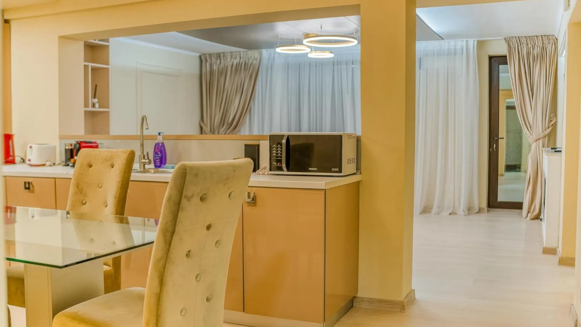 Herastrau Grand Suites - 2 Or 3 Bedroom Apartments Bucharest